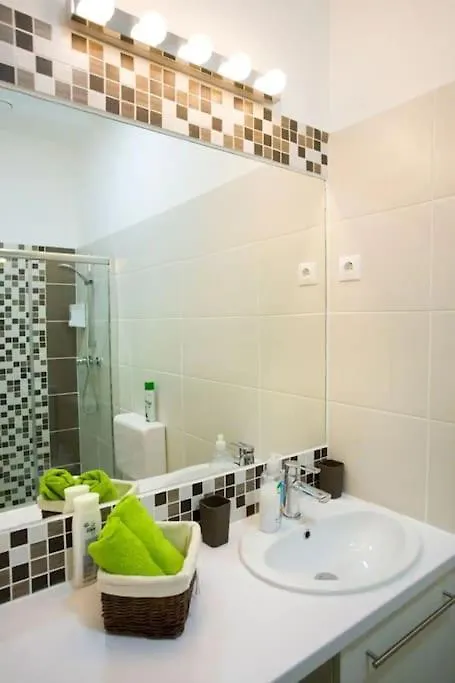 Lovely Flat Residence Downtown Budapest Apartment