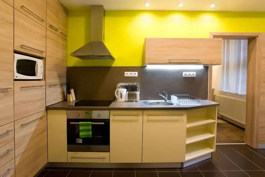 Apartment Lovely Flat Residence Downtown Budapest